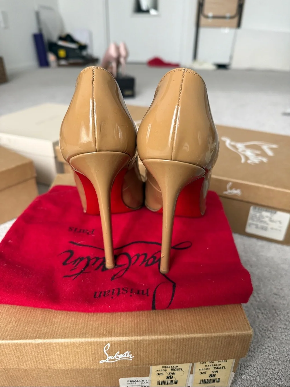 Christian Louboutin Nude Patent Pointed Toe Pumps - Taupe Patent